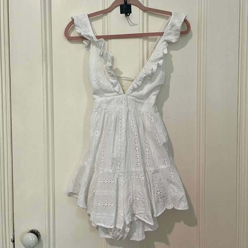Mable White Eyelet Ruffle Lace Up Back Romper Medium Cottagecore Summer Bridal - Picture 2 of 7